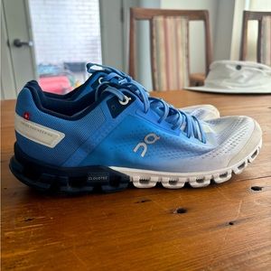 On cloud flow sneakers